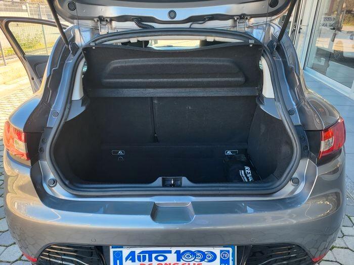 Renault Clio dCi 8V 90CV 5 porte Serie Speciale COSTUME NATIONAL