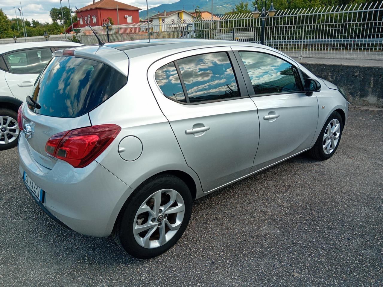 Opel Corsa 1.3 CDTI ecoFLEX 95CV 5 porte b-Color