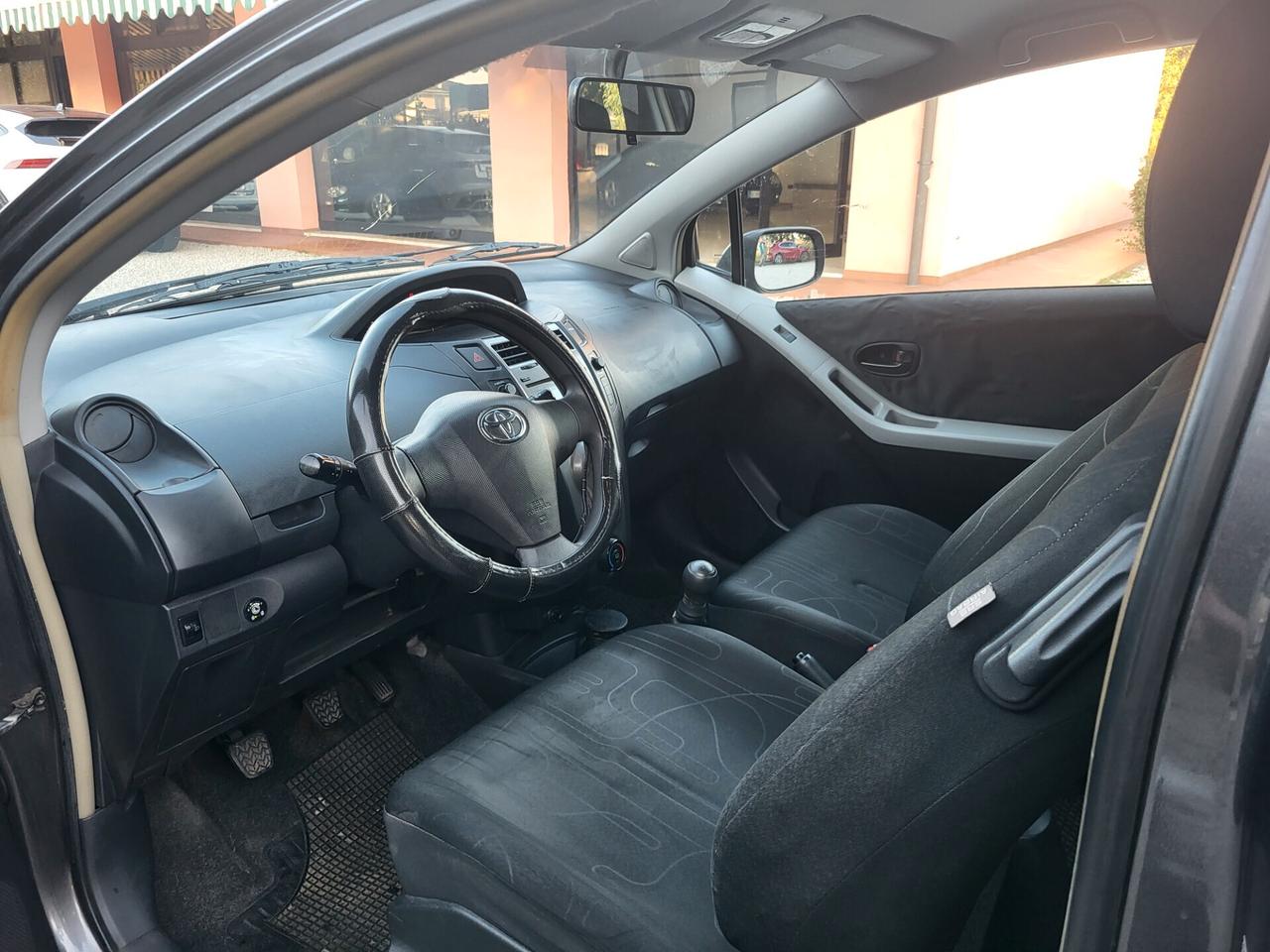 Toyota Yaris 1.0 3p Now Gpl LEGGERE BENE