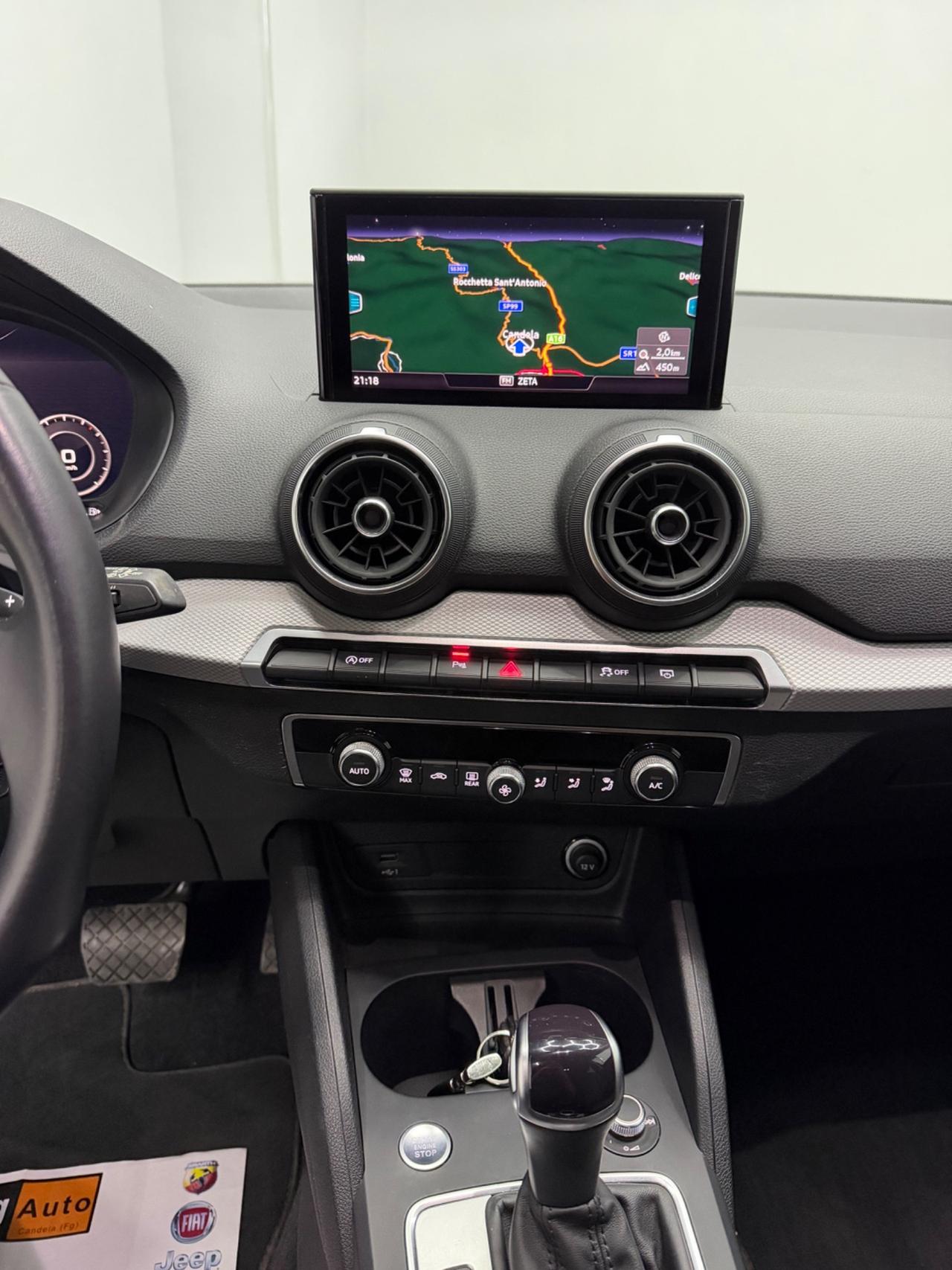 Audi Q2 30 TDI S tronic Identity Black