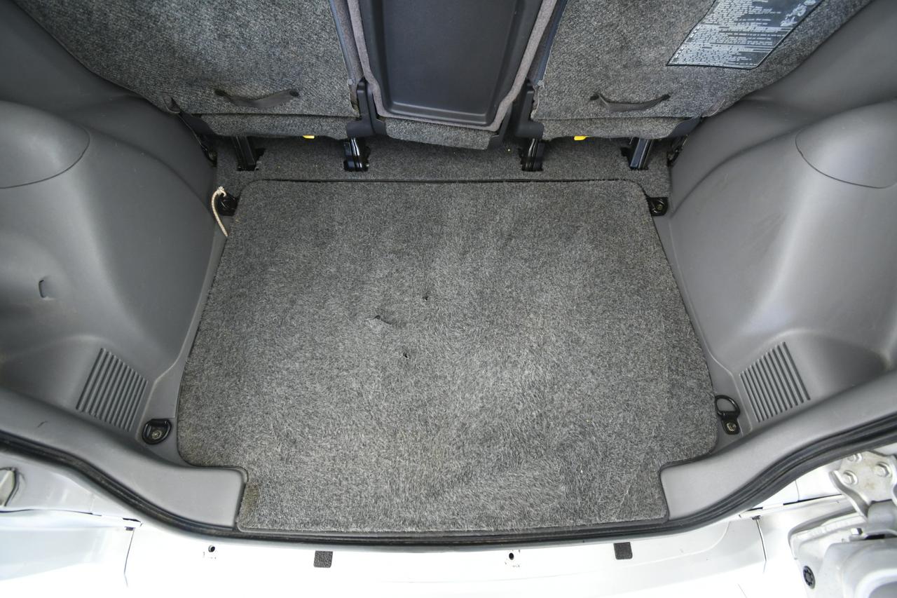 TOYOTA Yaris Verso 1.3 Luna X COMMERCIANTI