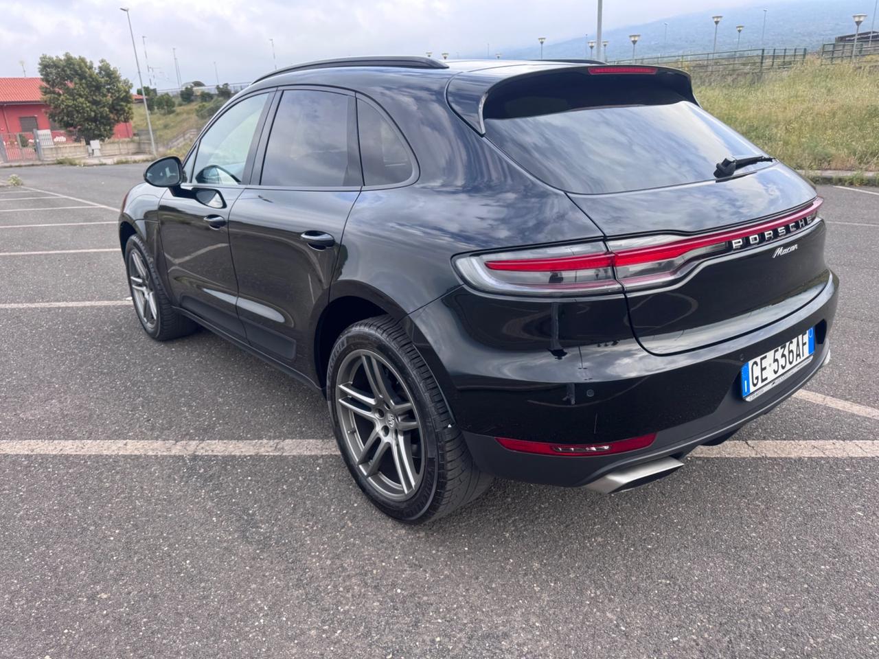 Porsche Macan 2.0 Full tetto sport chrono PERMUTE