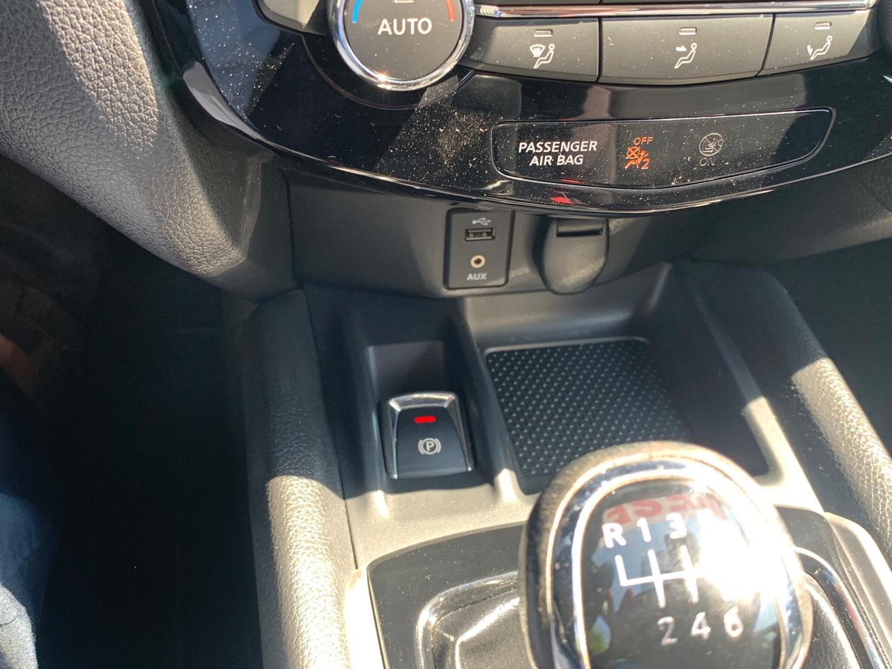 Nissan X-Trail 1.6 dCi 2WD Tekna