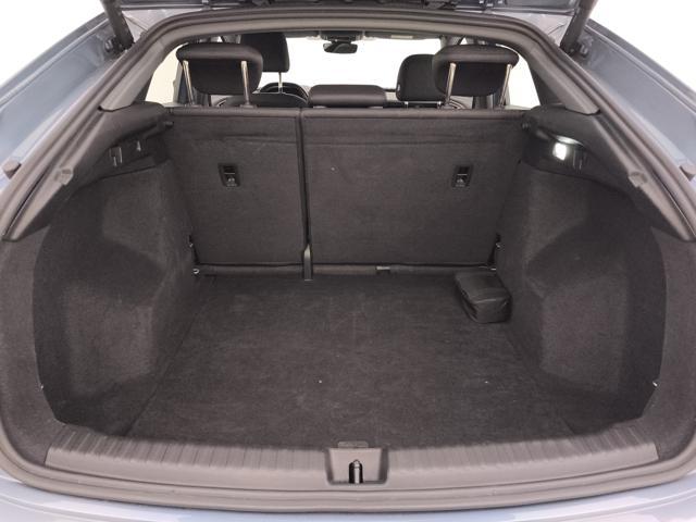AUDI Q4 e-tron 40 Business Advanced