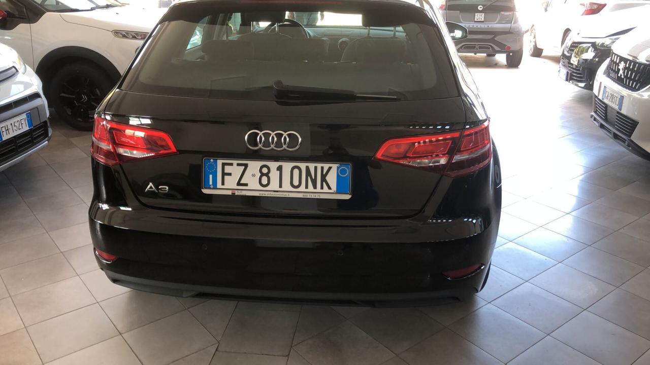 Audi A3 SPB 30 g-tron S tronic Business