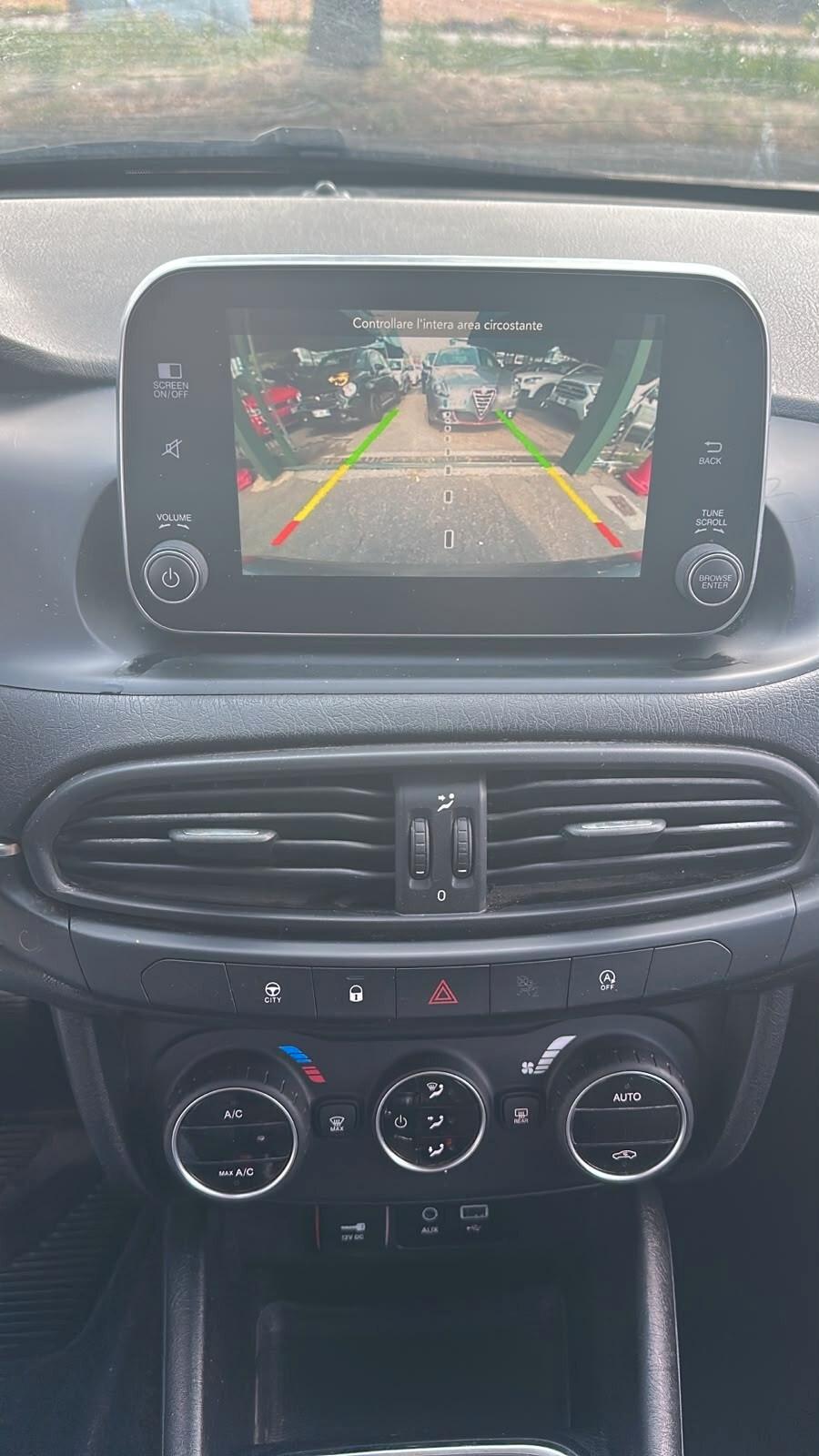 Fiat Tipo 1.3 Mjt S&S 5 porte Business