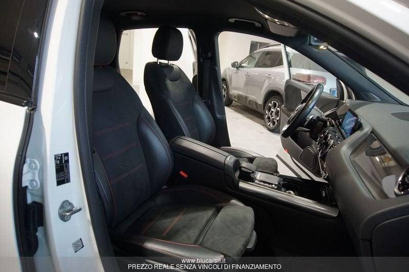 Mercedes-Benz GLA GLA 200 d Automatic Premium