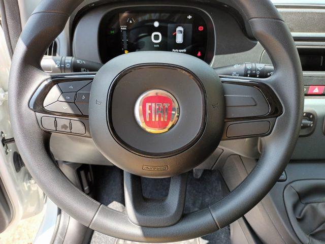 FIAT Panda 1000 HYBRID 70 CV PDC ITALIA