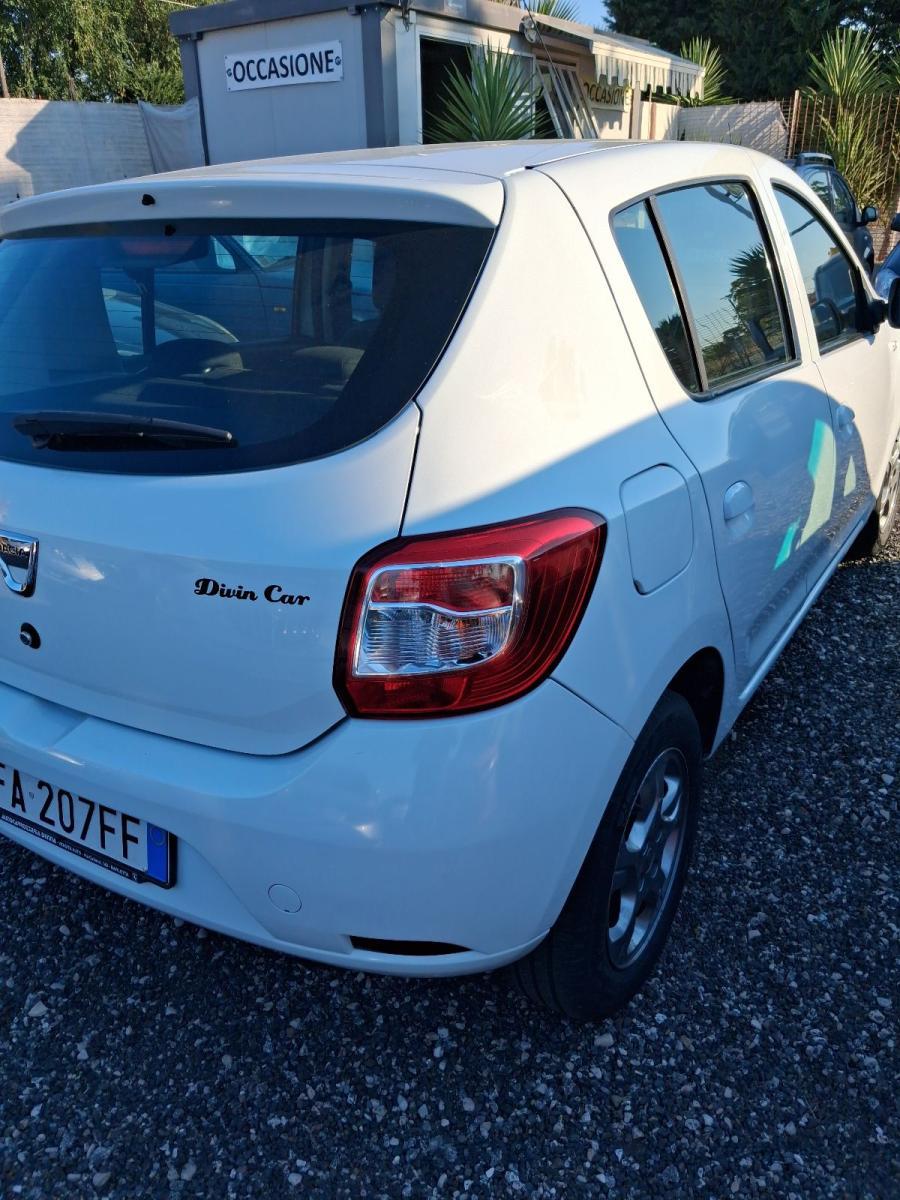 DACIA - Sandero - 1.2 GPL 75 CV La Gaz. d. Sport