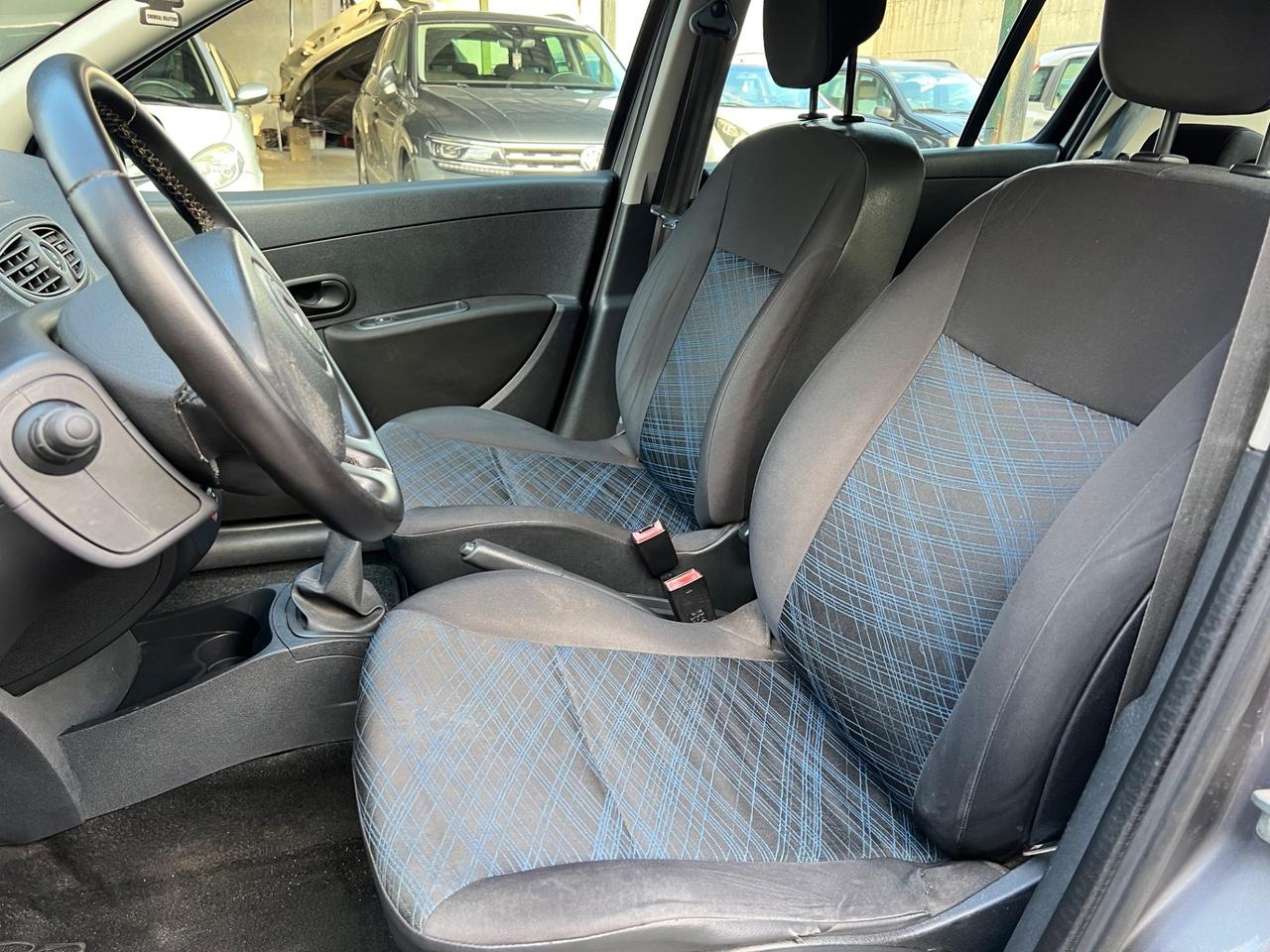 Renault Clio Storia 1.2 5 porte Dynamique