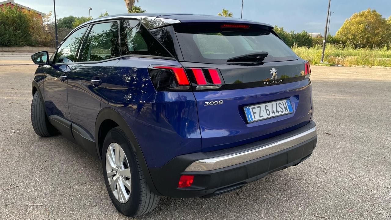 Peugeot 3008 1.5 diesel automatica | GARANZIA 12 MESI