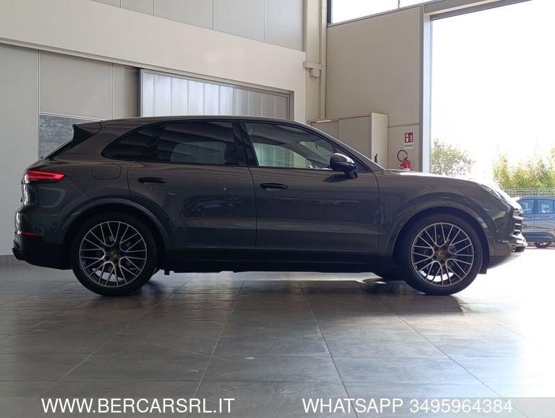 Porsche Cayenne Cayenne 3.0 V6*TETTO*SEDILI RISCALDATI + VENTILATI*GANCIO TRAINO*PASM*SOUND BOSE*