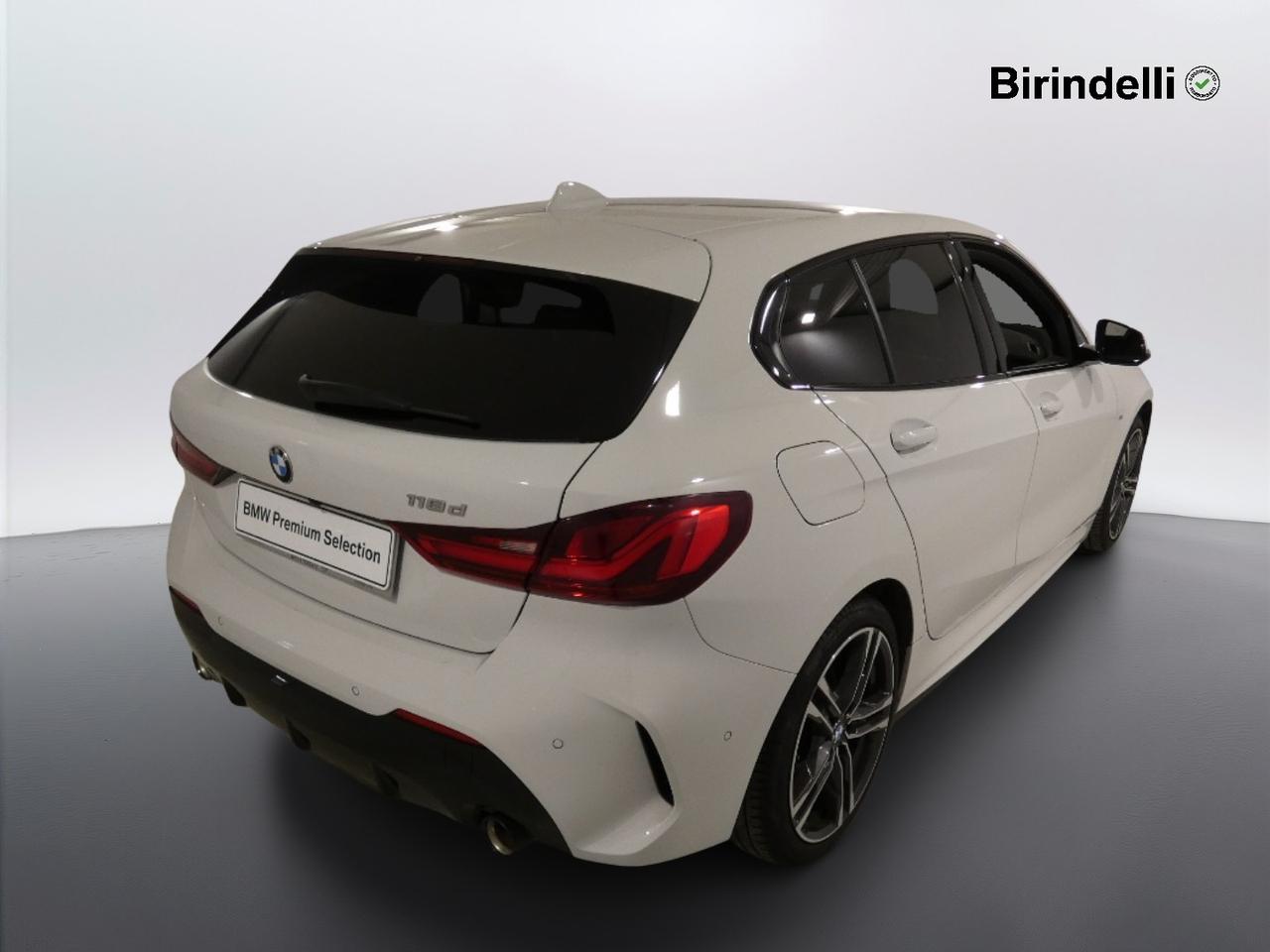 BMW Serie 1 (F40) - 118d 5p. Msport