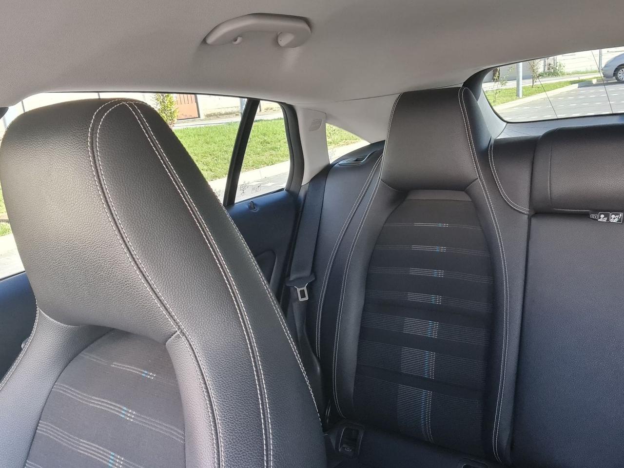 Mercedes-Benz CLA 180 D SPORT #6672