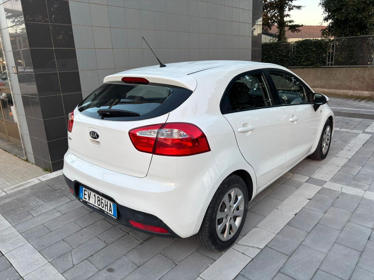 Kia Rio 1.2 CVVT 5p. Active