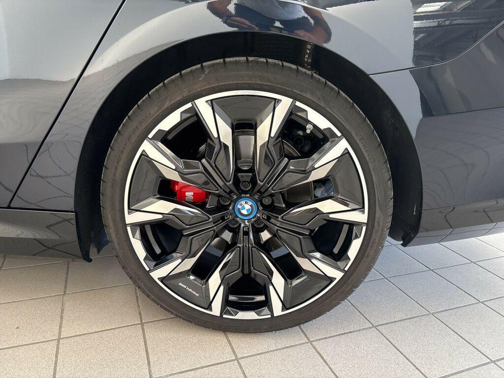 BMW i5 Berlina Msport eDrive40