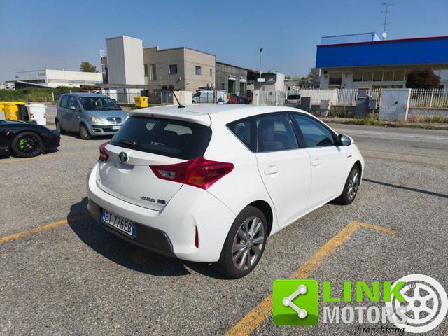 TOYOTA Auris 1.8 Hybrid Lounge