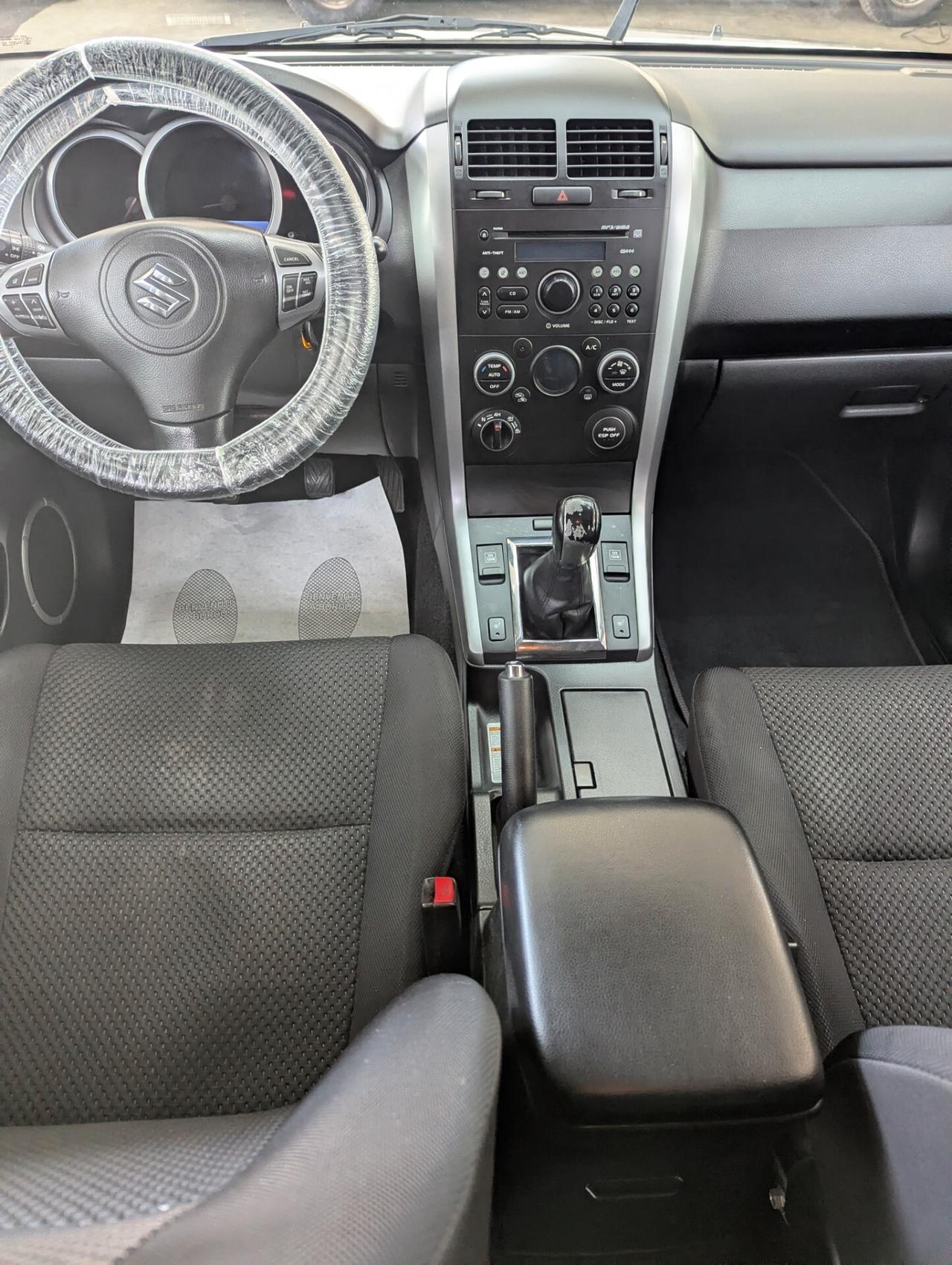 Suzuki Grand Vitara 2012 E5