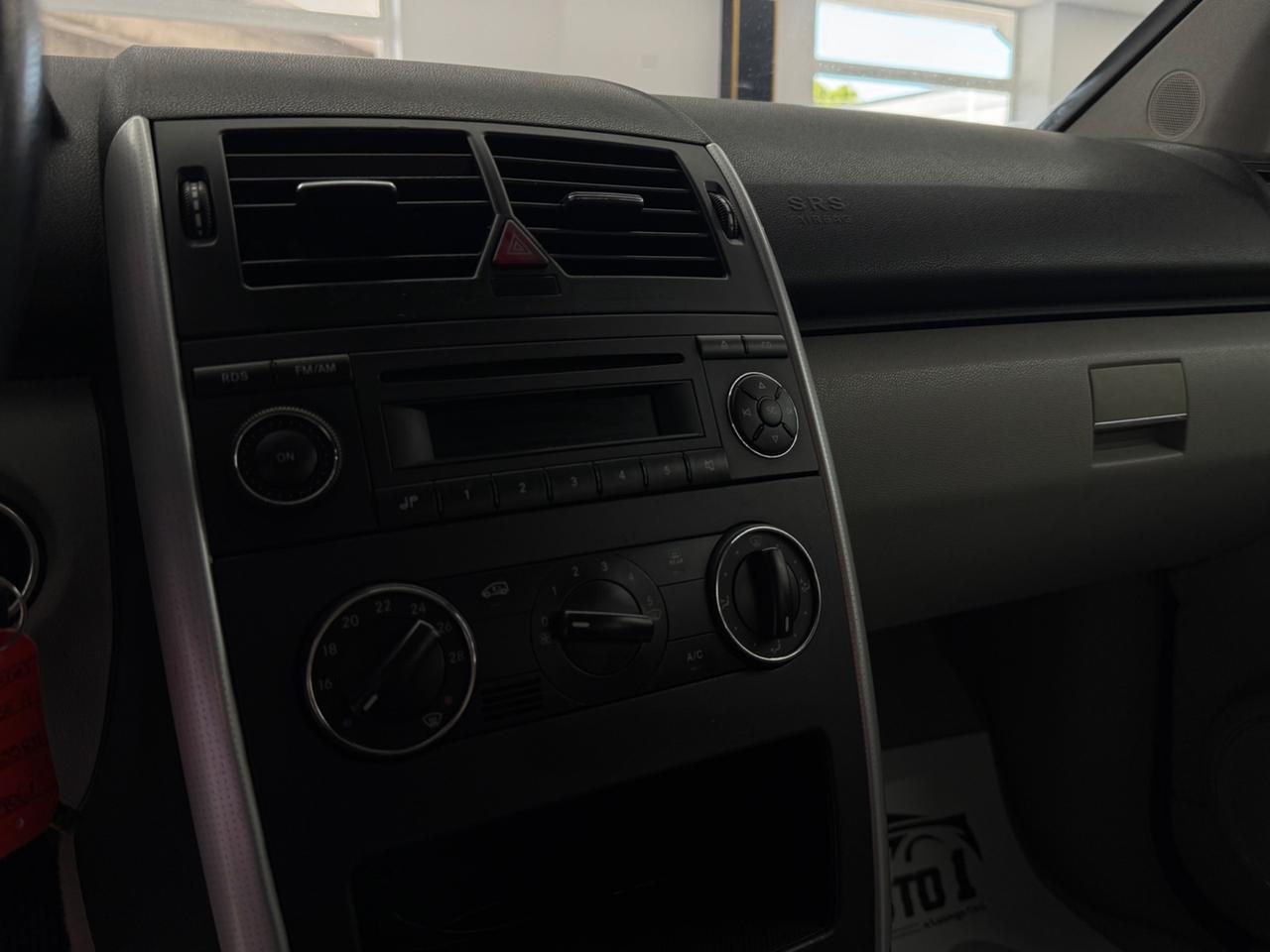 Mercedes-benz Classe A 180D AVANTGARDE Aut.