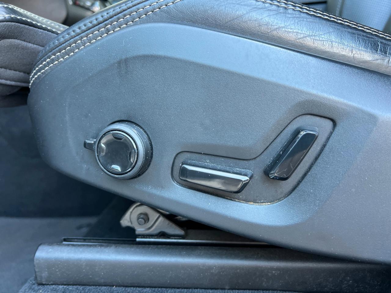 Volvo XC 90 T8 HYBRID 2.0 400cv Twin Engine AWD Geartronic 7 posti Inscription