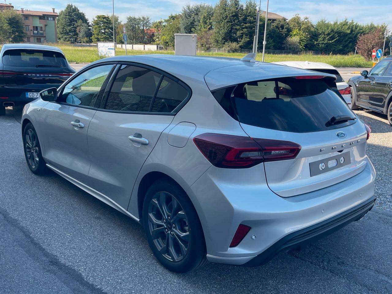 Ford Focus 1.0 EcoBoost Hybrid 125 CV 5p. ST-Line