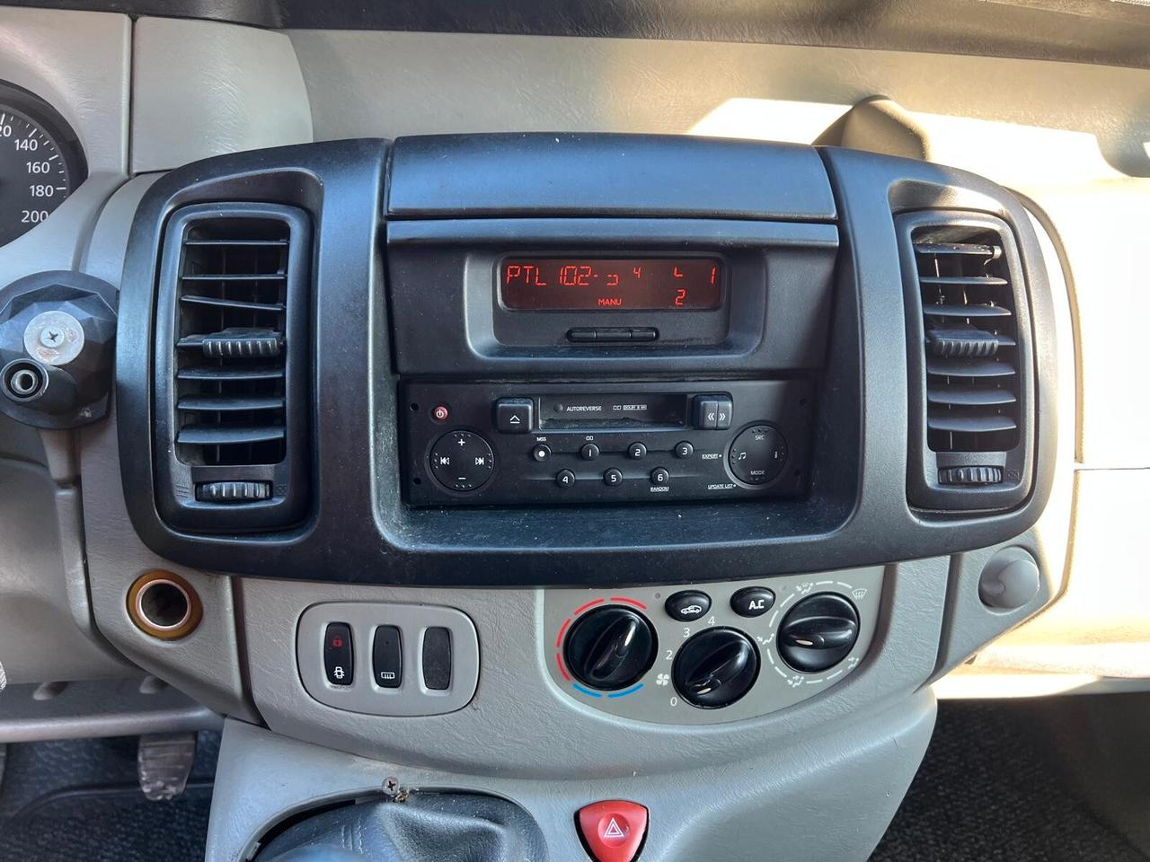 RENAULT TRAFIC 1.9 DIESEL 100CV TETTO ALTO