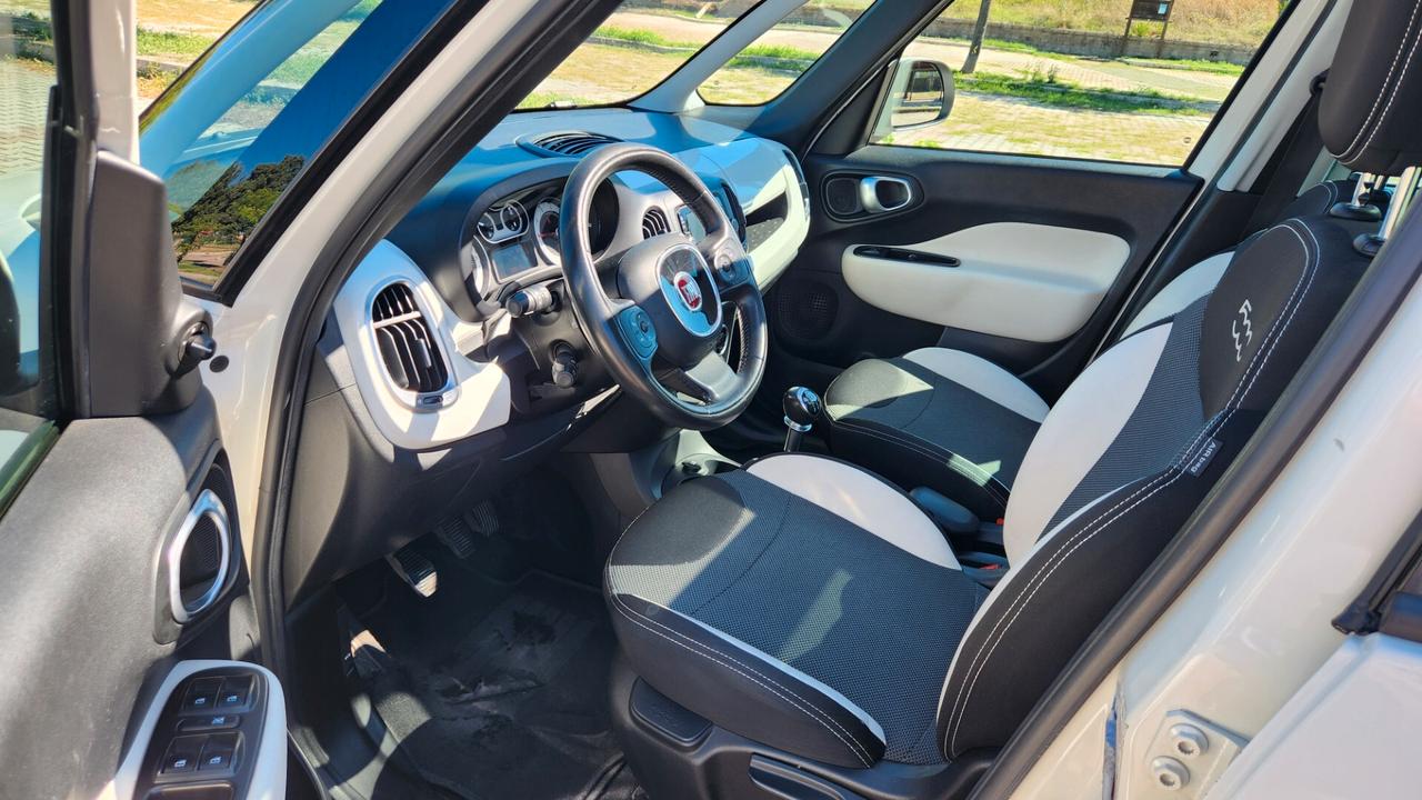Fiat 500L 1.6 Multijet 120 CV Trekking tetto panoramico