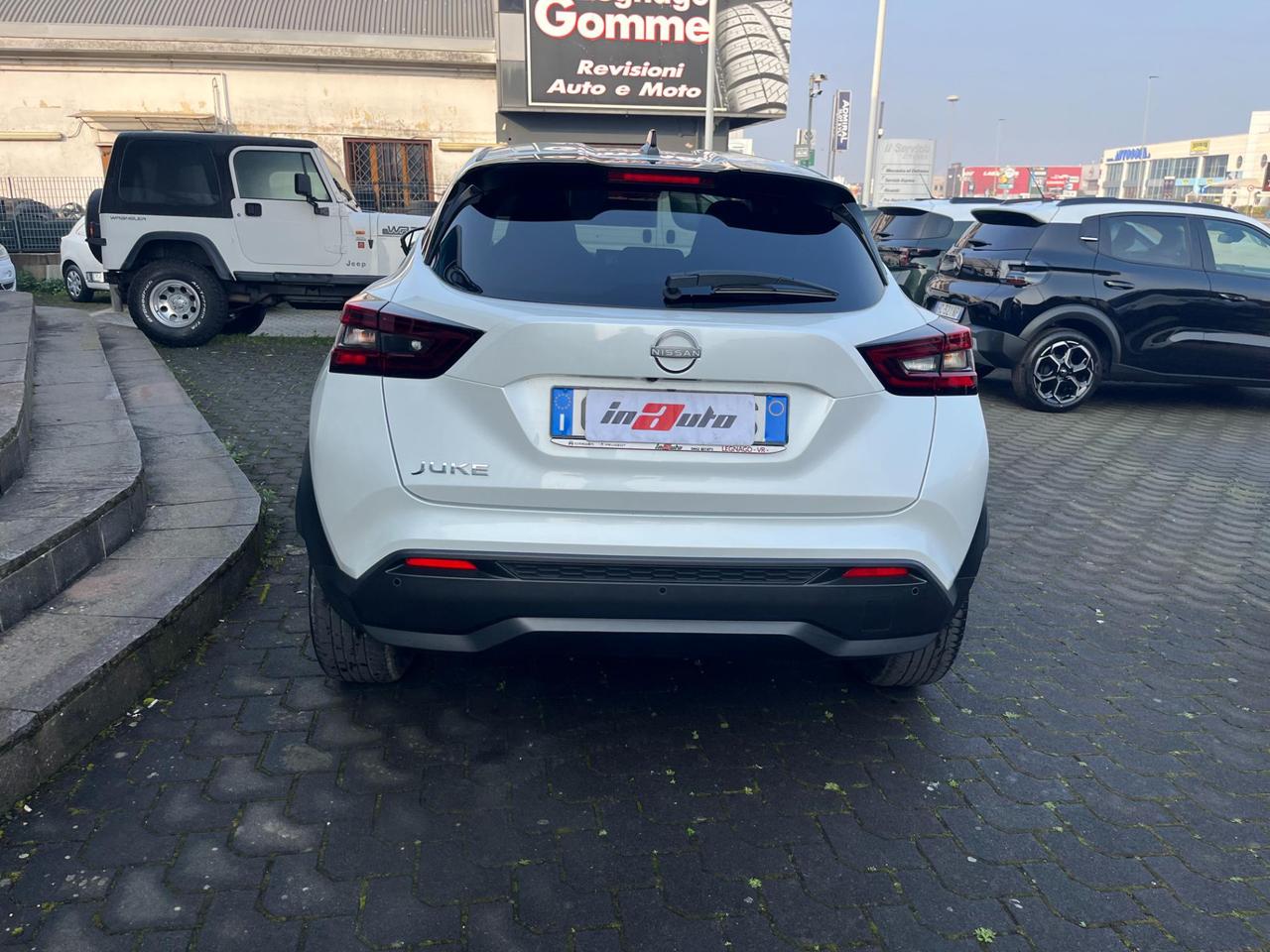 Nissan Juke 1.0 DIG-T ACENTA 114cv