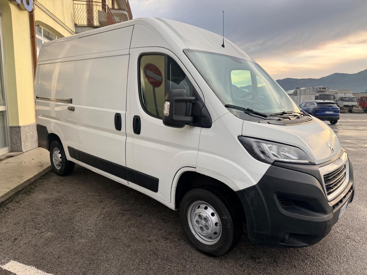 Peugeot boxer