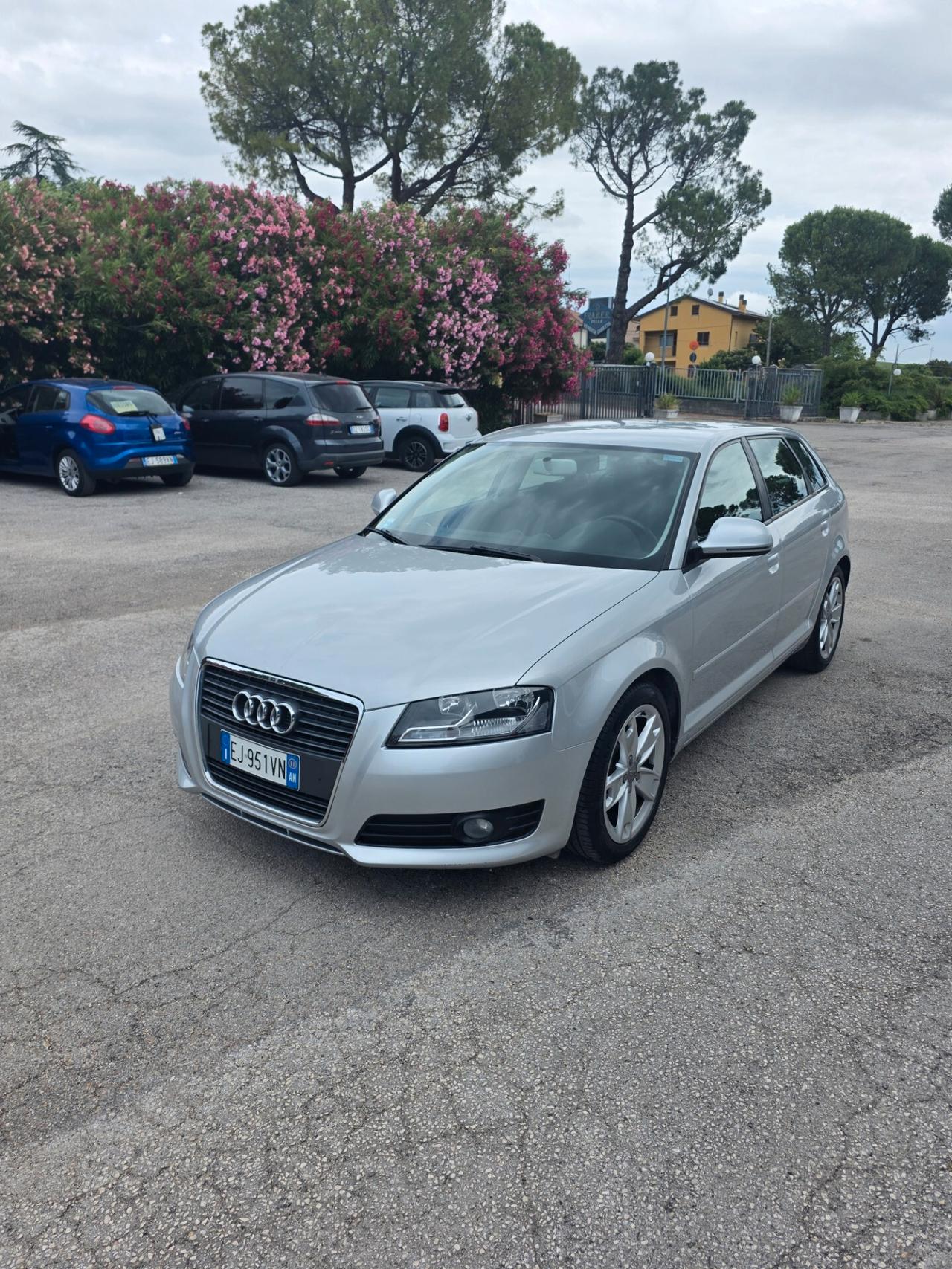 Audi A3 Neo patentati 74000" km