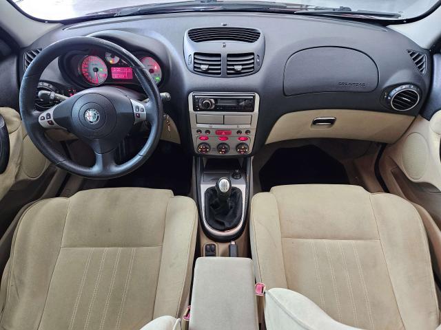 Alfa Romeo 147 147 II 2004 5p 1.6 ts 16v BlackLine 105cv