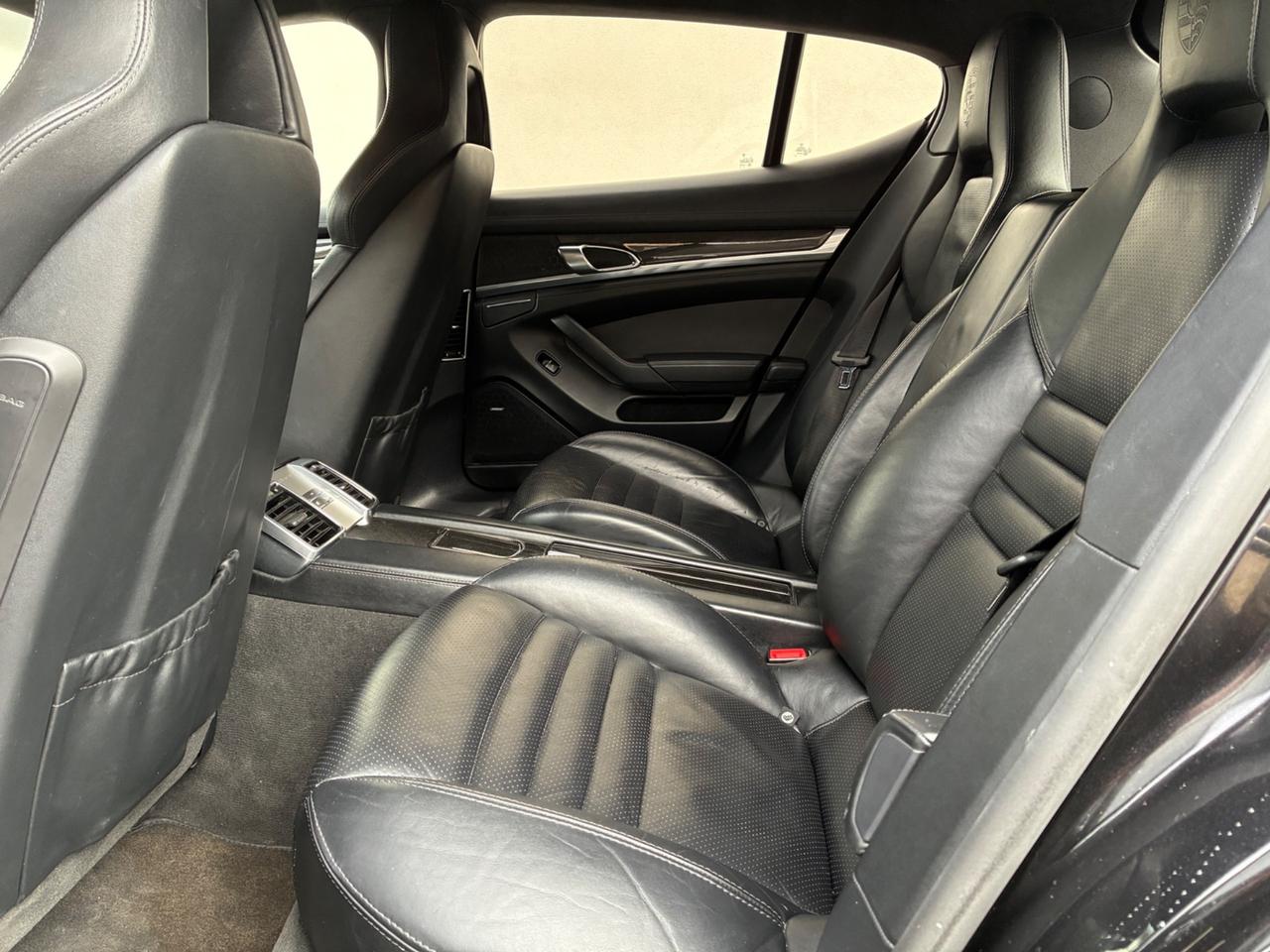 Porsche Panamera 4.8 Turbo