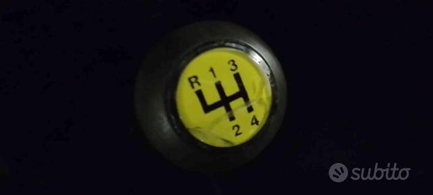 LAND ROVER Defender 109 DIESEL 6 POSTI