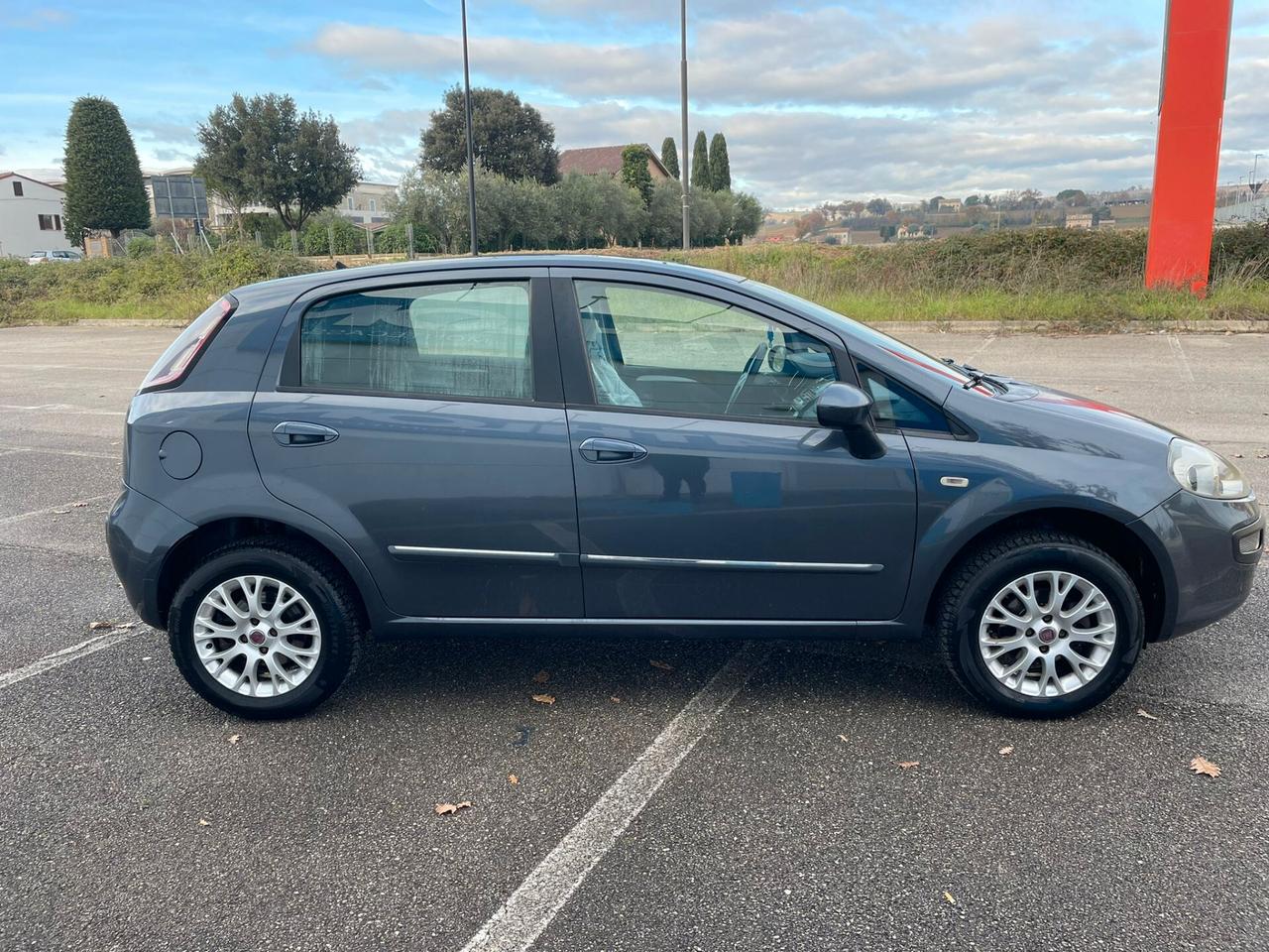 FIAT PUNTO EVO 1.4 METANO 2011 12 MESI DI GARANZIA
