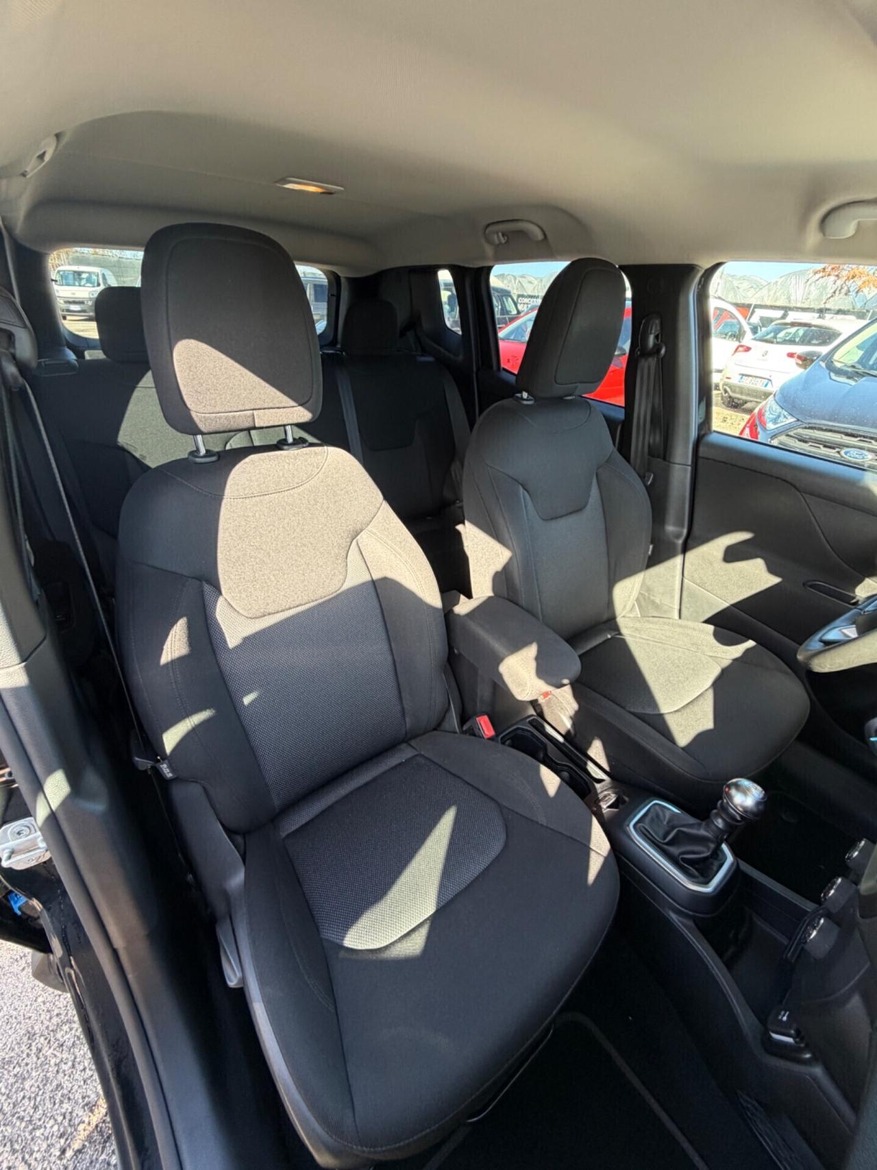 Jeep Renegade 1.6 Mjt 130 CV Longitude