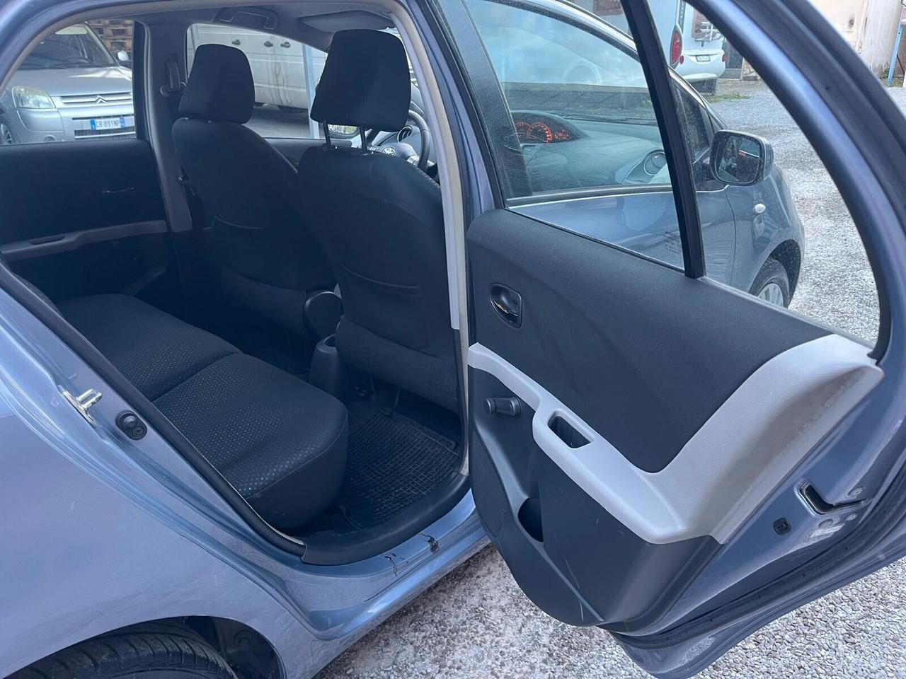 Toyota Yaris 1.0 68Cv GPL 12 MESI DI GARANZIA