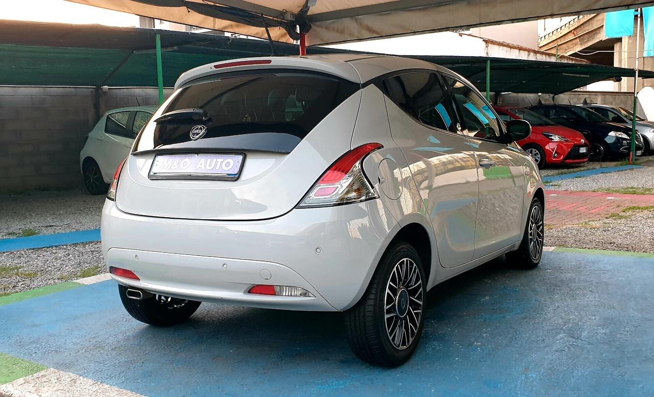 LANCIA YPSILON 1.2 BENZINA 2017 G.P.L DI CASA EURO6
