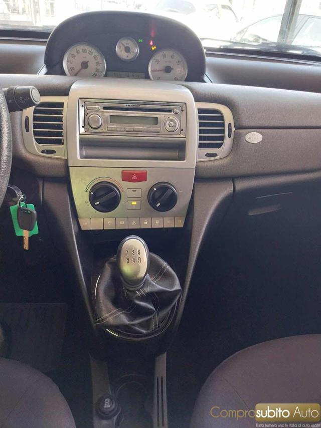 LANCIA Ypsilon 1.2 69 CV Diva (Garanzia 12 mesi)