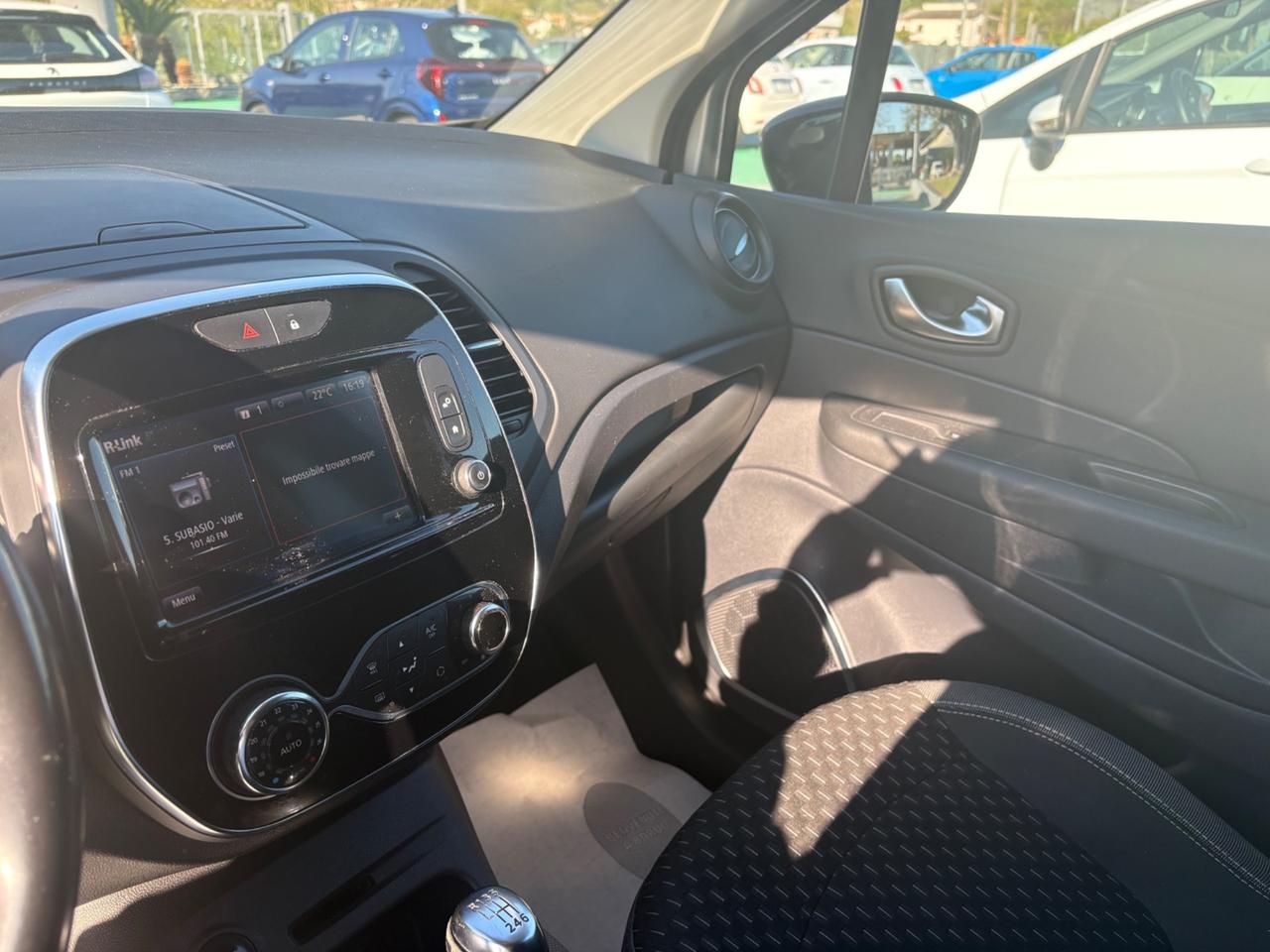 Renault Captur dCi 8V 110 CV Start&Stop Energy Initiale Paris