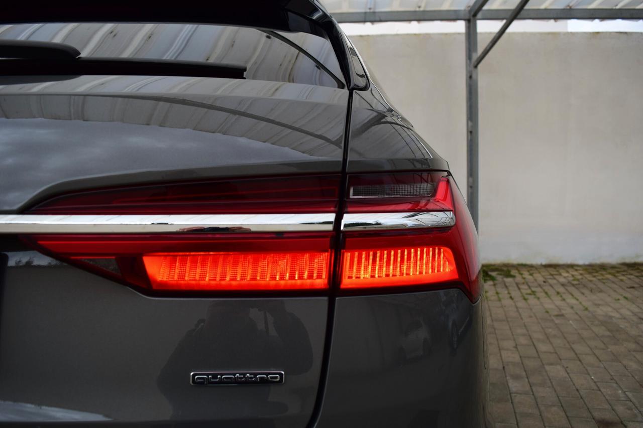 Audi A6 Avant 40 2.0 Tdi quattro S tronic Business Plus