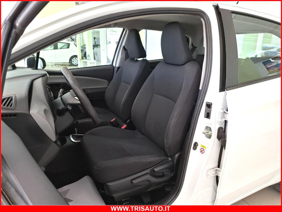 TOYOTA Yaris 1.5 Full Hybrid Aut. Cool 5p. NEOPATENTATI