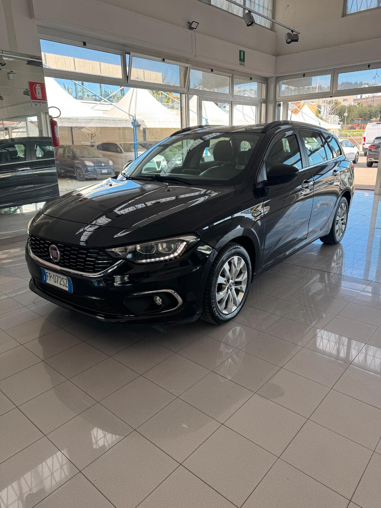 FIAT TIPO SW BUSINESS