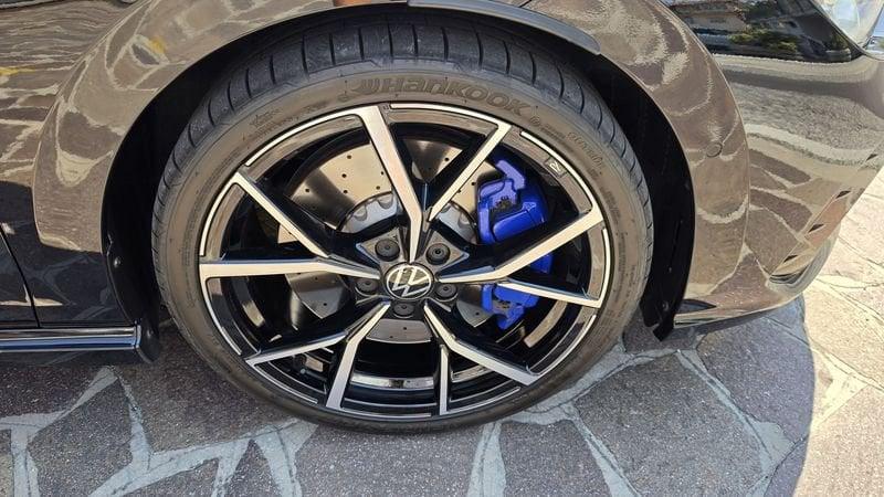 Volkswagen Golf 2.0 TSI R DSG 4MOTION PERFORMANCE CAMERA