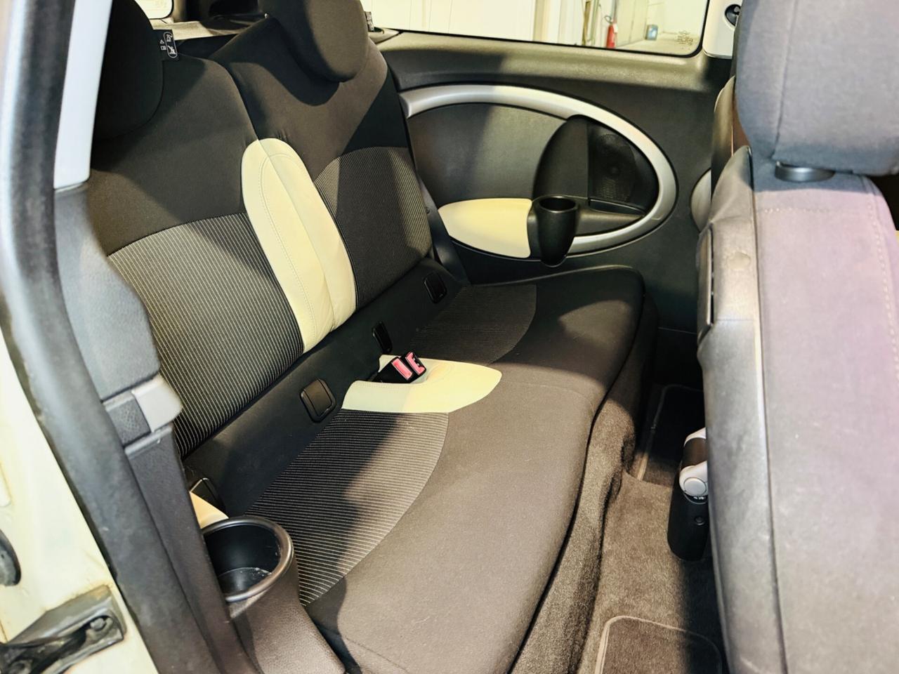 Mini 1.6 16V Cooper D *109 CV*NEOPATENTATI*AUTOMATICA*TETTO*