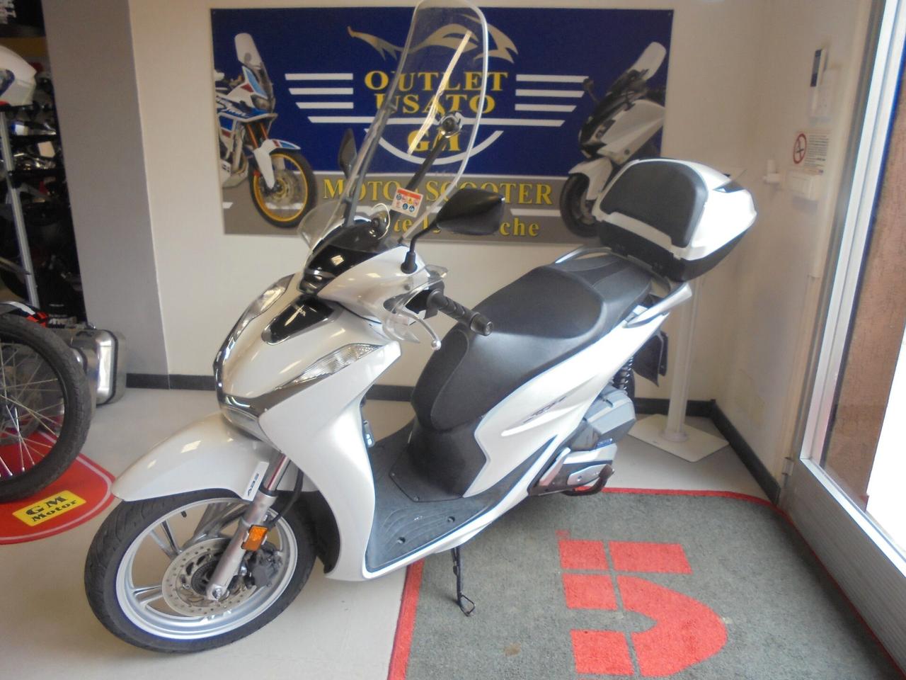 Honda SH 125 ABS + TCS