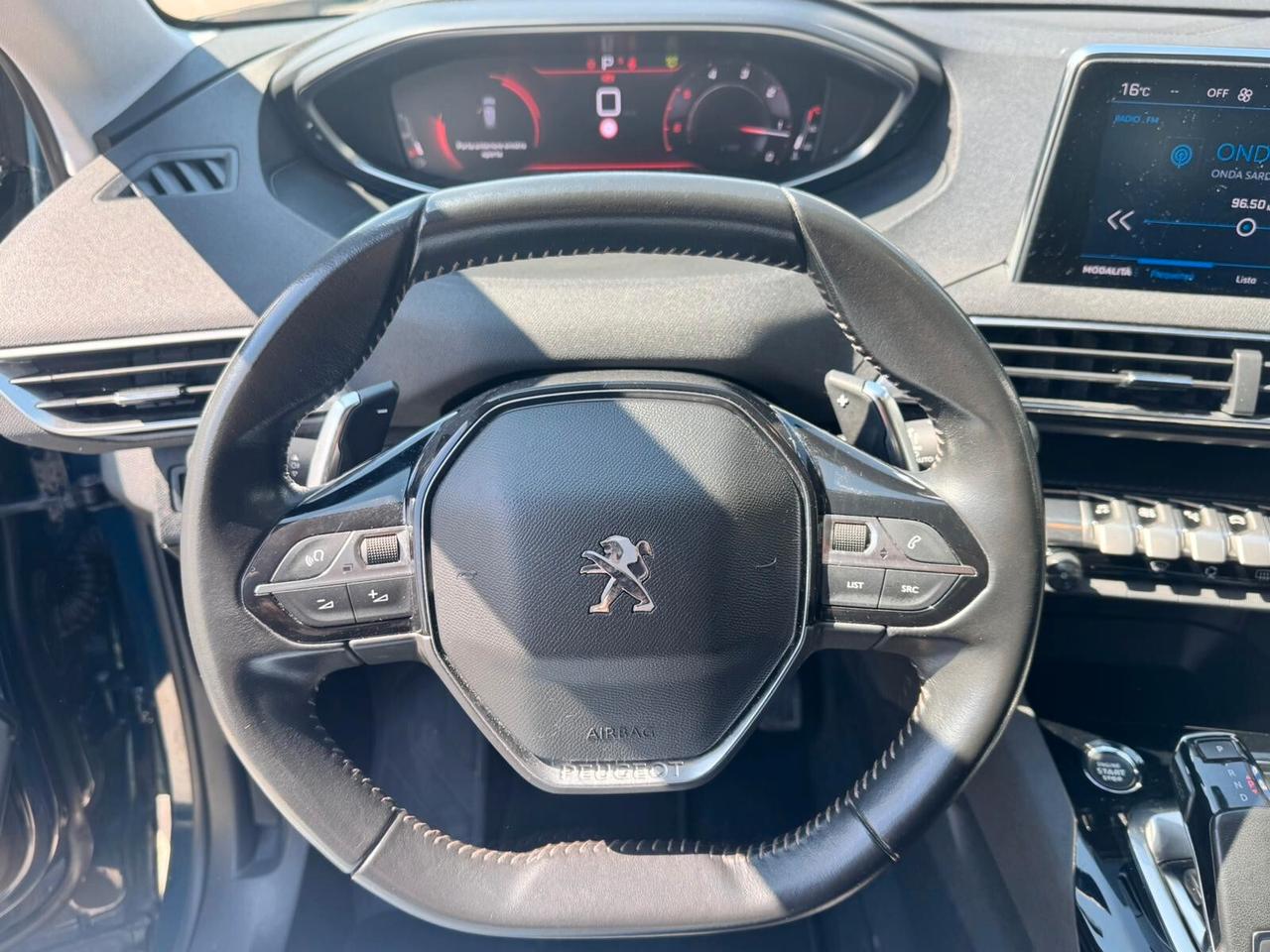 Peugeot 3008 BlueHDi 130 S&S EAT8 Active Pack