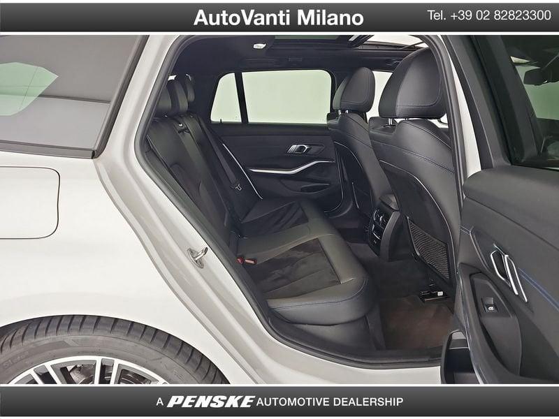 BMW Serie 3 320d Touring mhev 48V xdrive Msport auto