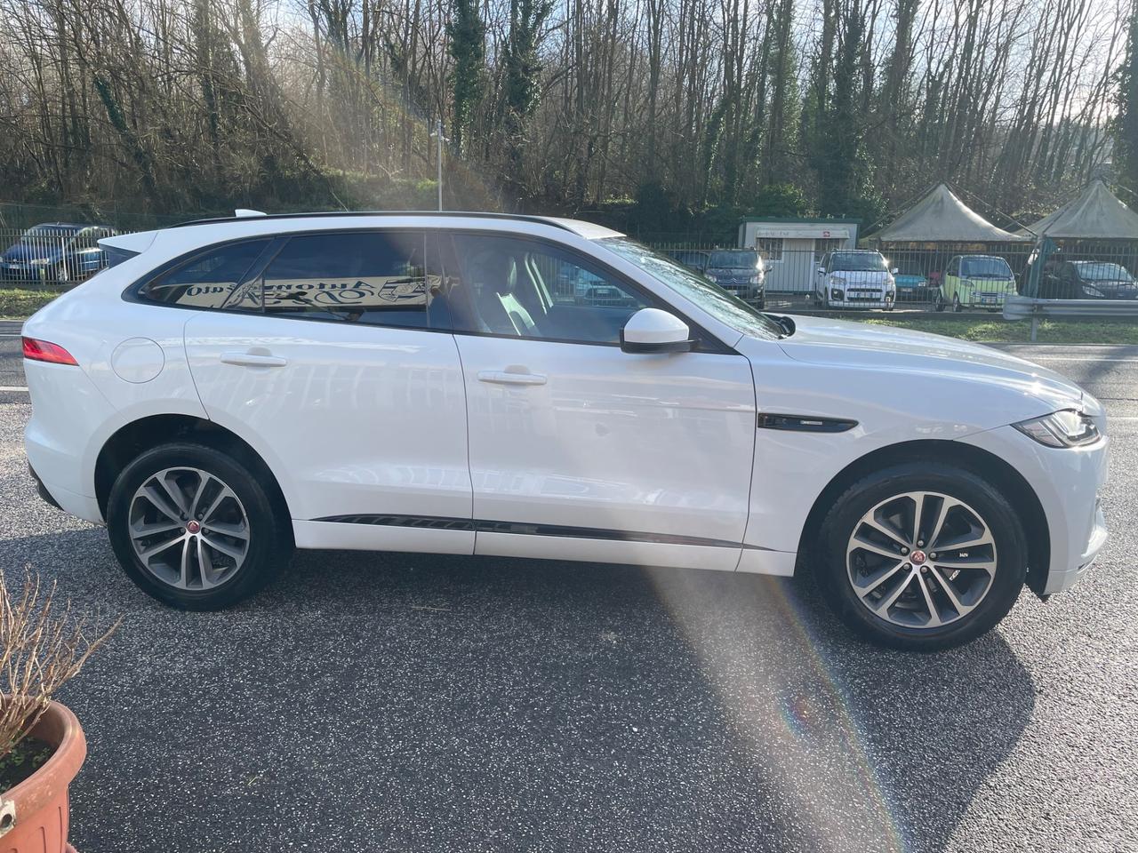 Jaguar F-Pace 2.0 D 240 CV AWD aut. R-Sport