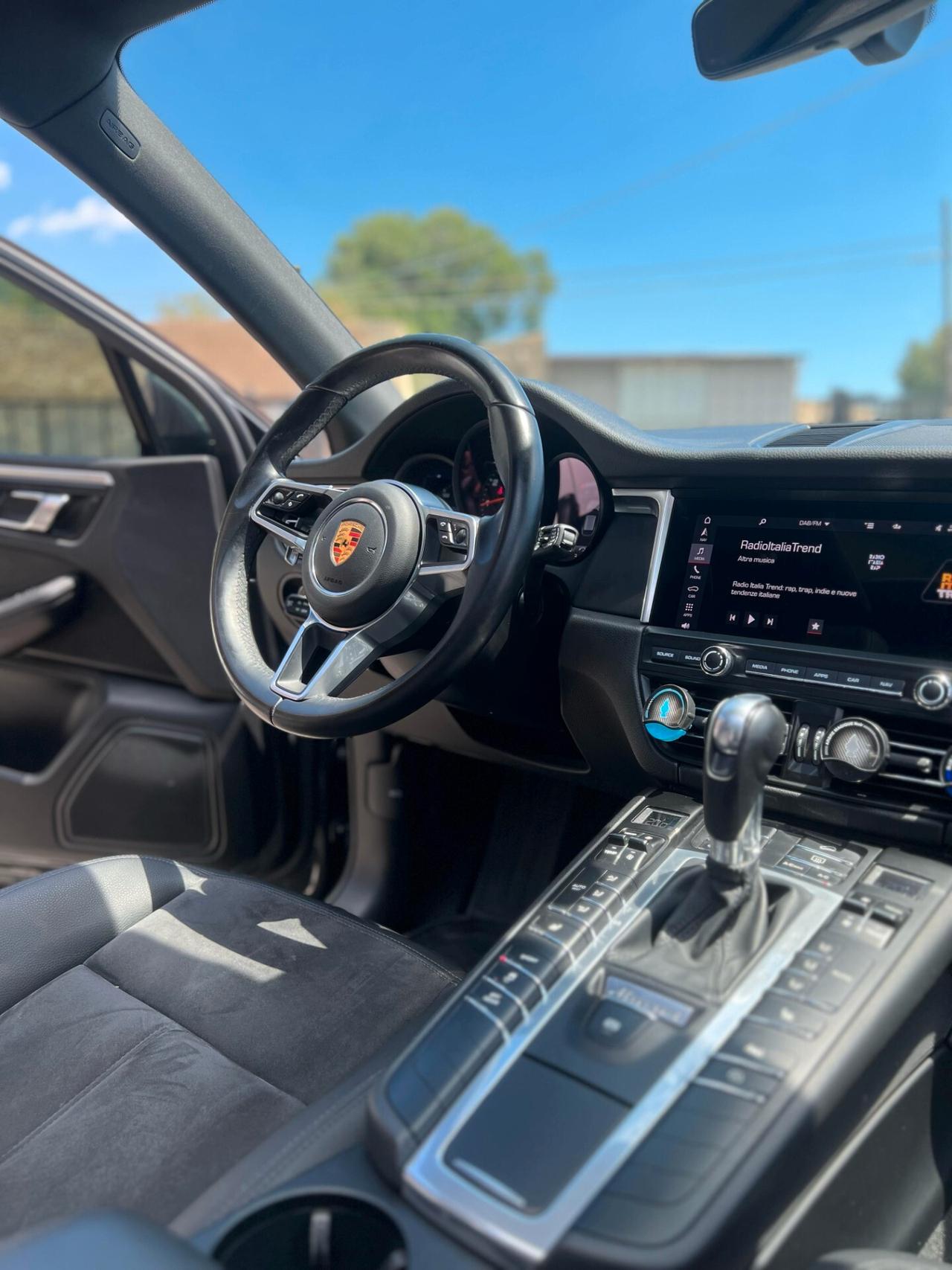 Porsche Macan STRA FULL