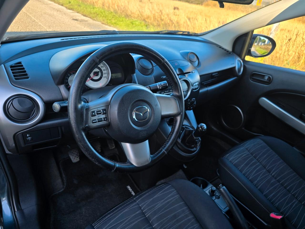 Mazda 2 1.4 DIESEL Con GARANZIA-NEOPATENTATI